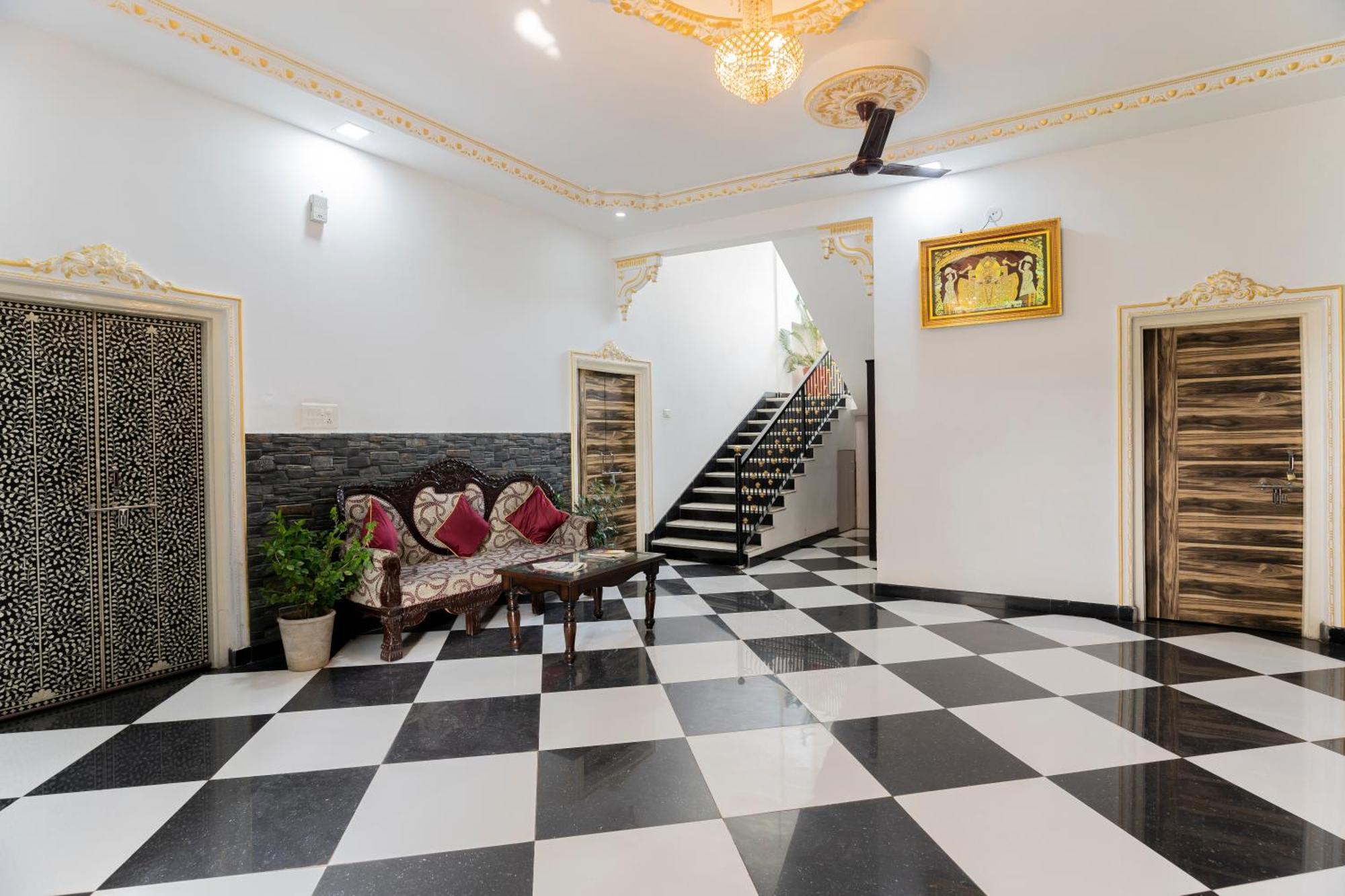 Hotel Emperor Palace A Heritage